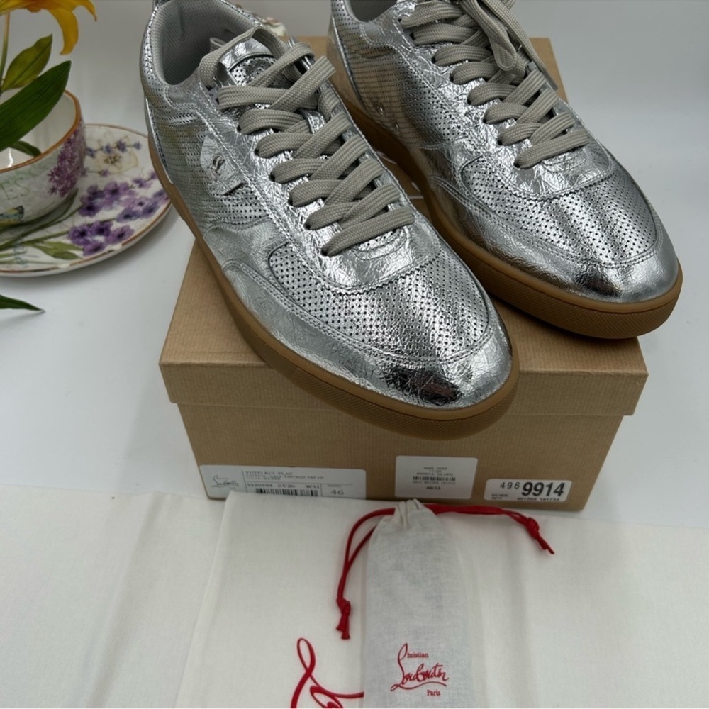Men’s Christian Louboutin TUTTI RUI low top silver leather sneakers size 46